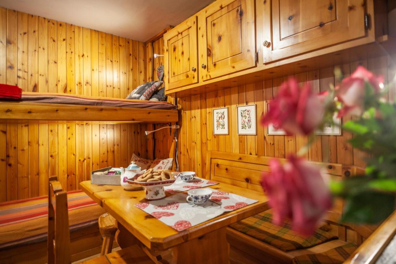 Casa-Chalet, In Centro A Courmayeur! Eksteriør billede