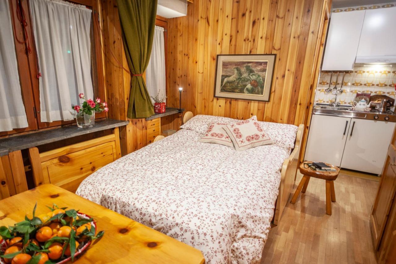 Casa-Chalet, In Centro A Courmayeur! Eksteriør billede